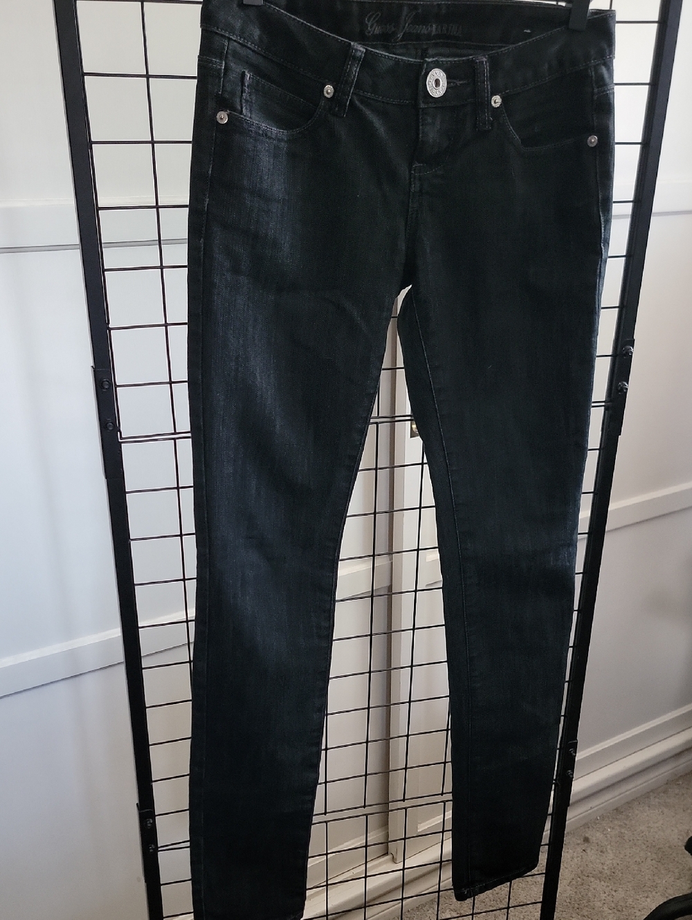 Guess Black Skinny Jeans for Women Size26